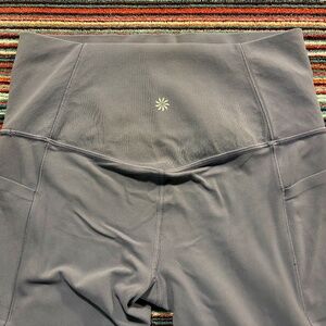 LILAC ATHLETA SALUTATION 7/8 TIGHT SMALL-PETITE PRE-OWNED